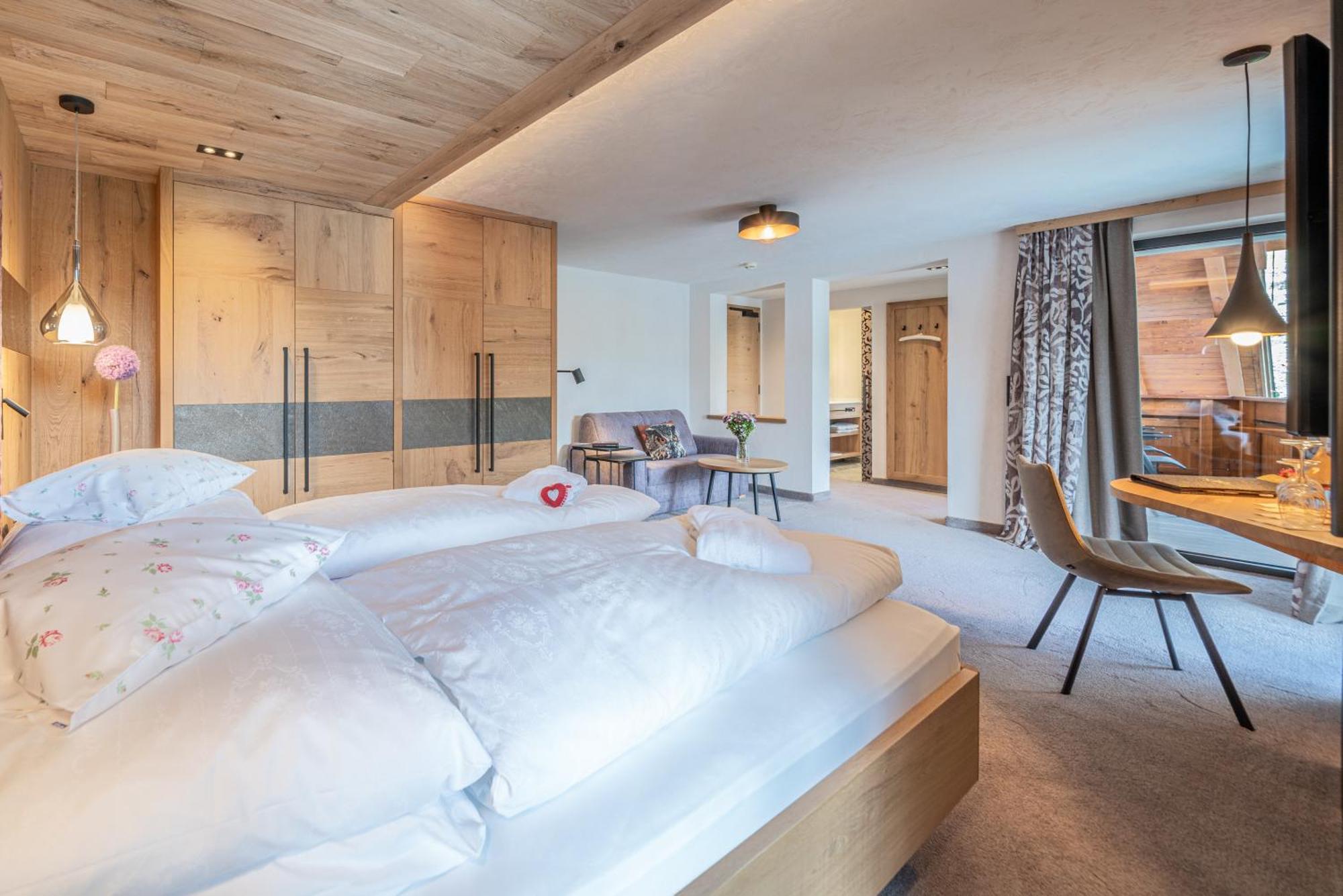 אוברגורגל Hotel Wiesental מראה חיצוני תמונה
